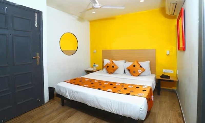 Hotel Golden Saffron - 2