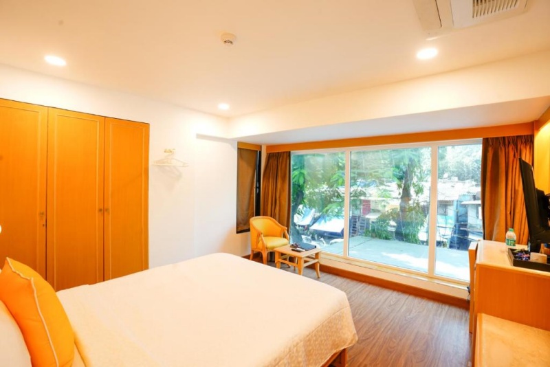 Bloom Boutique Bandra - 4