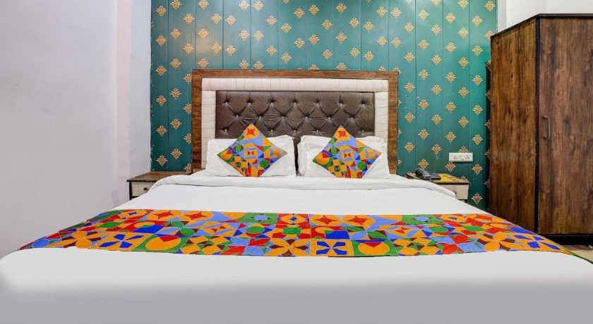 Status By Hotel The Emporio - 2