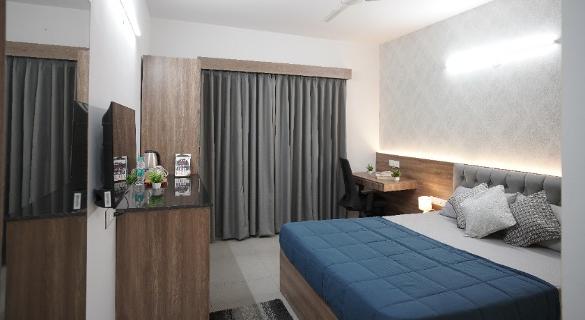 Hotel Kingdom Suites - 3