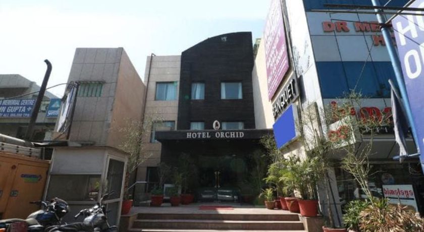 Hotel Kavya Inn - Near The Mall Of Faridabad - 2