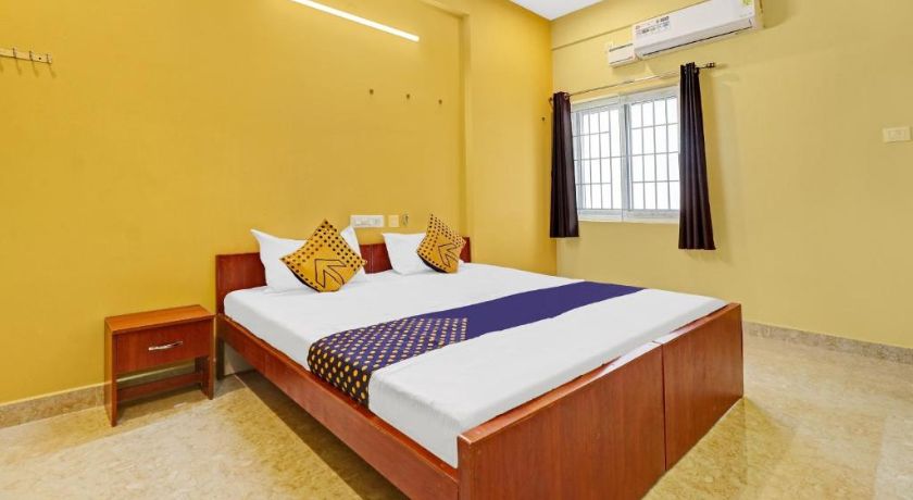 Hotel Grand Gunas By Coastal Grand - 2