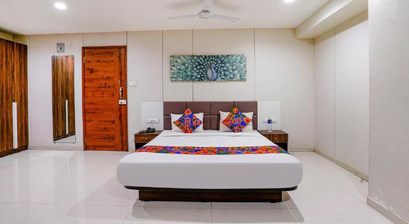 Hotel Santeria Inn - 3