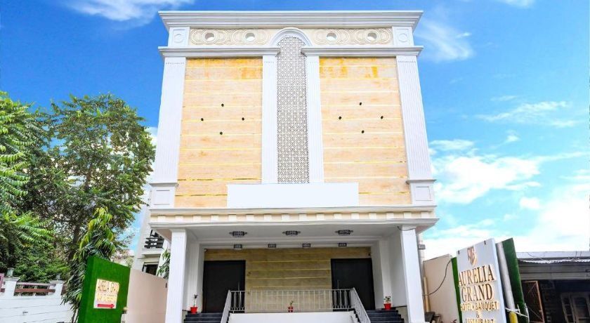 Hotel Surya Grand - 2