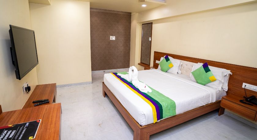 Arsh Executive Inn - 2