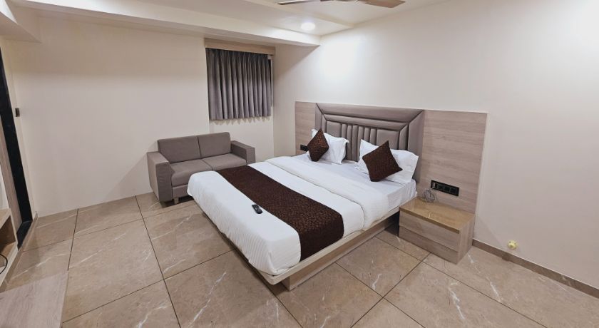 hotels in ahmedabad - 4