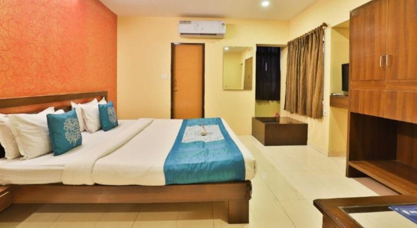 Hotel Akshar Palace - 4