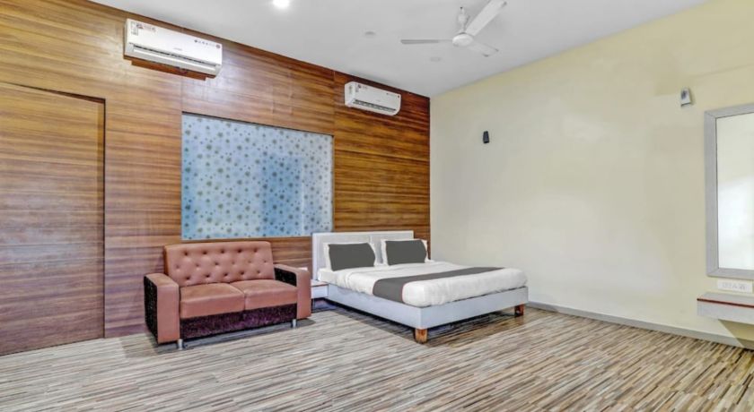 hotels in surat - 4