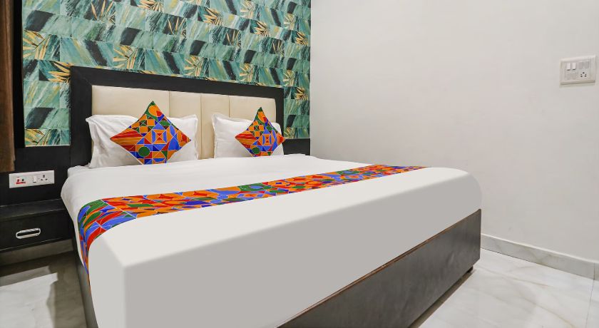 Hotel The Golden Bird - 2