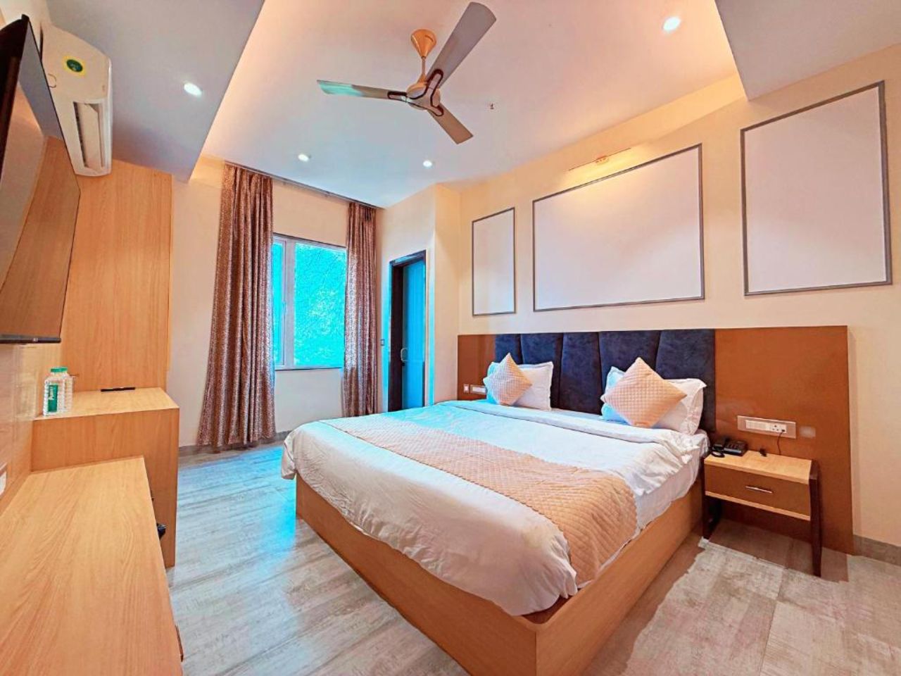 Shiv Darshan Home Stay - 1