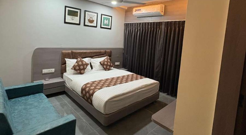 List of hourly Hotels in vadodara - 2