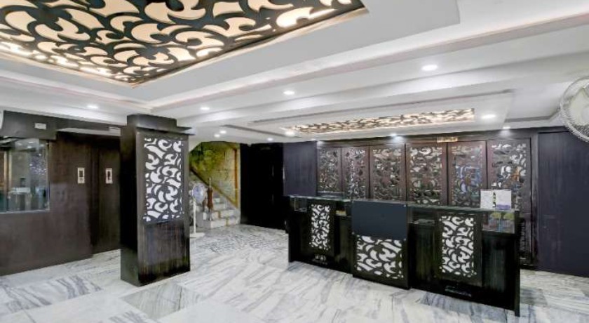 Hotel Fortune Inn - 4