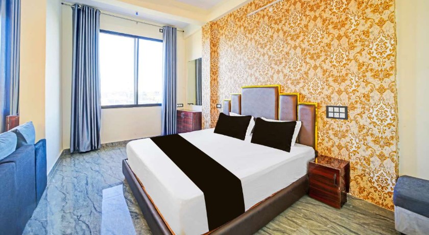 Hotel Bliss Residency - 3