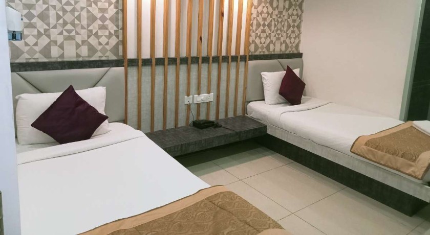 White Ridge Shivam - 3