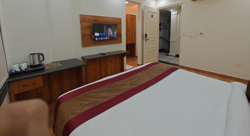 Hotel Aurelia Grand - 4