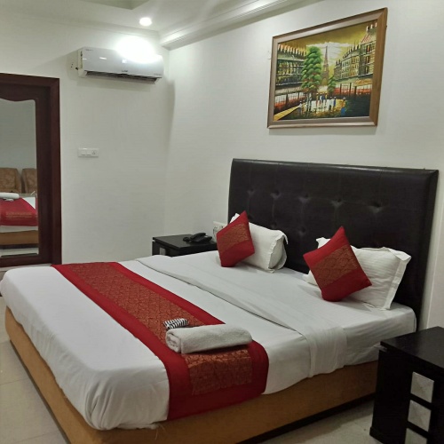 Hotel Moon Residency - 1