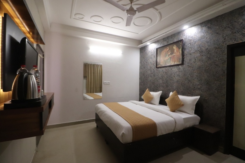 Hotel Stay Villa - 4